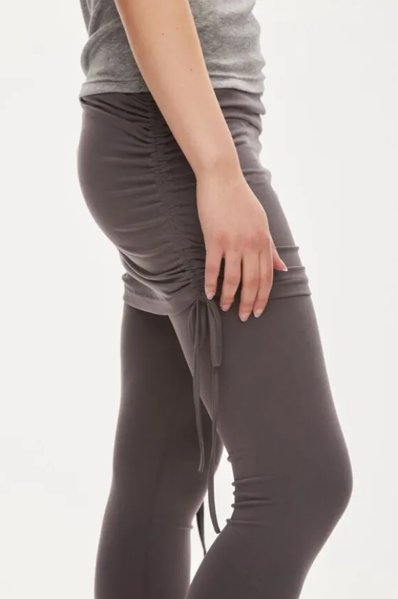 Tippi capri trousers