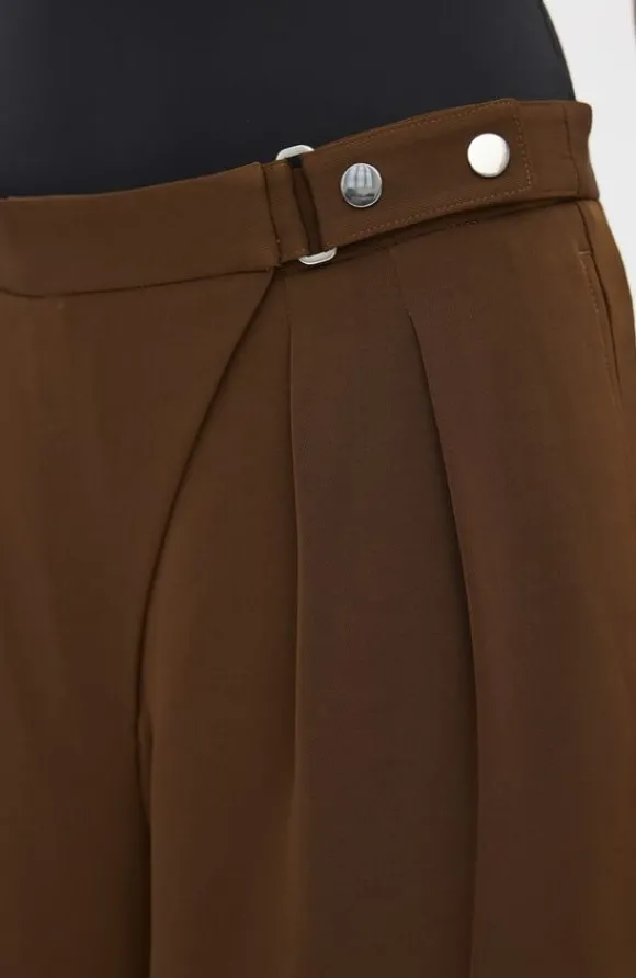 UmaFV Shorts