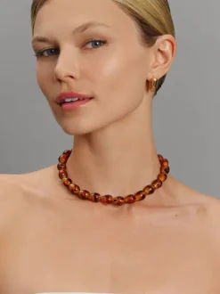 Women's Amber Beaded Necklace