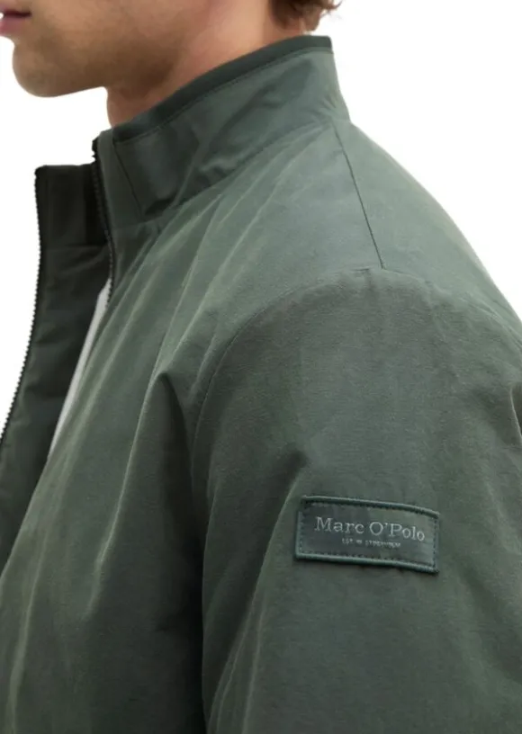 Woven Outdoor Jackets