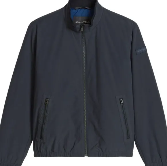 Woven Outdoor Jackets