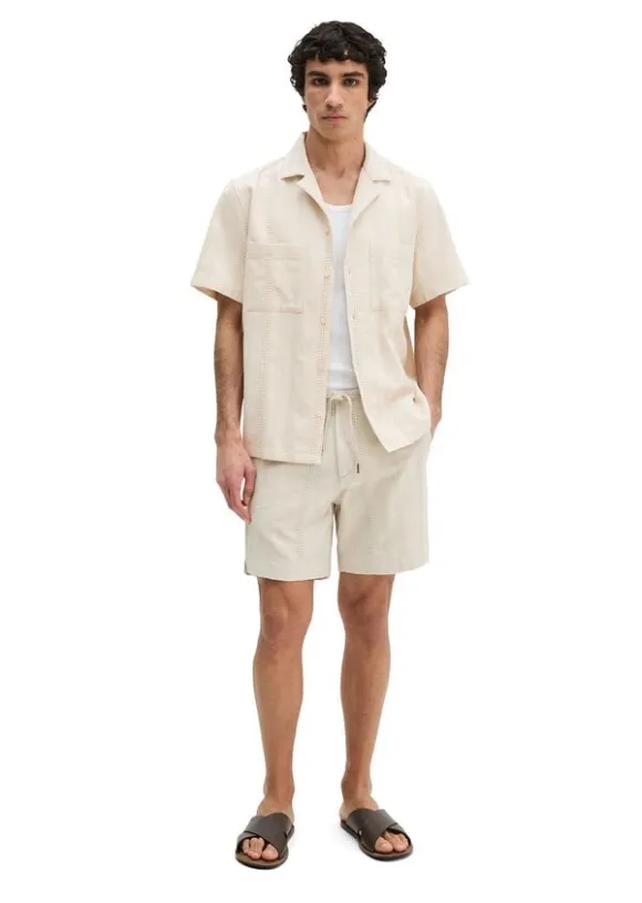 Woven Shirts Shortsleeve